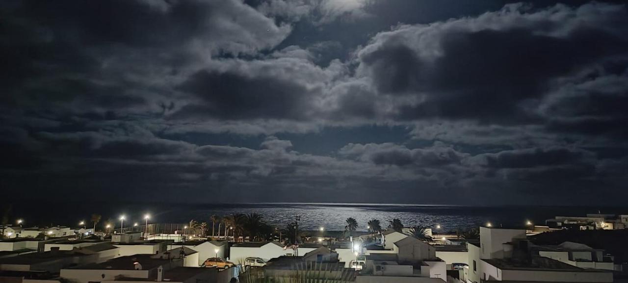 Apartamento Cocomar II ~ Ocean View Loft Guatiza Exterior foto